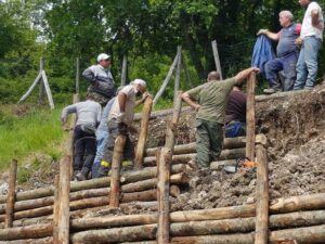 Operaio Forestale precipita in un dirupo, elisoccorso