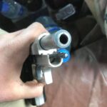 Il comisano con la scacciacani modificata