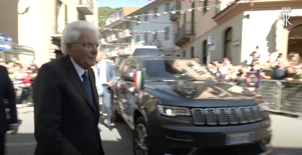 Un Suv per Mattarella