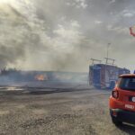 Incendio vicino all'aeroporto di Catania, 6 voli atterrano a Comiso
