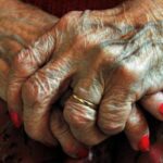 Mia madre colpita da ictus a Parigi e curata amorevolmente a Ragusa