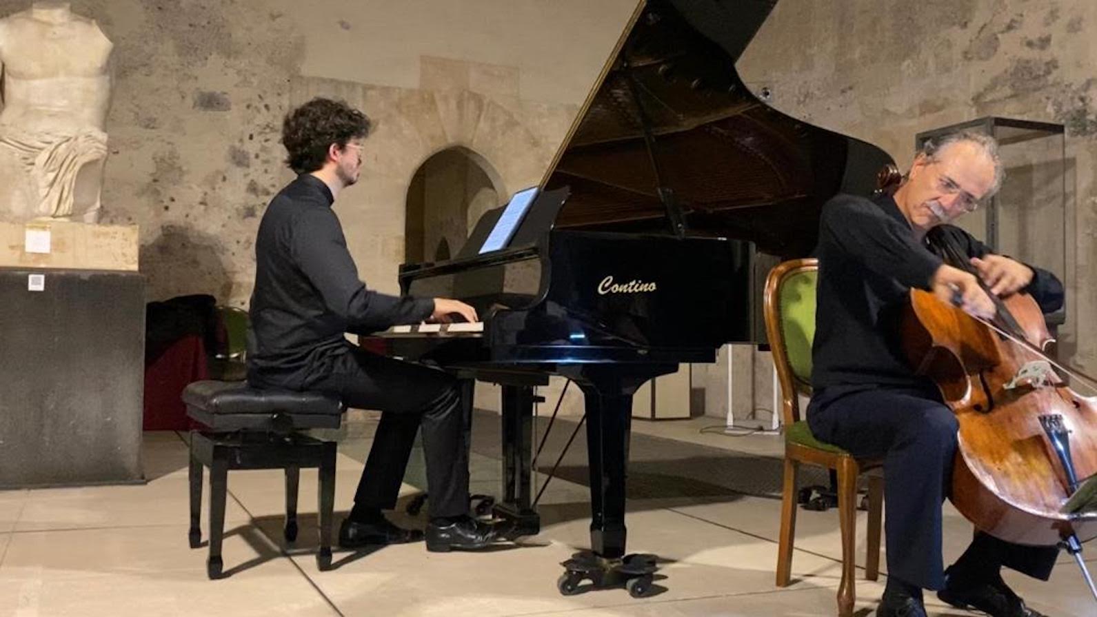 Il pianista di Comiso Ruben Micieli si è esibito in concerto a Catania