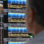 Borsa: Milano apre in calo, Ftse Mib -0,6%