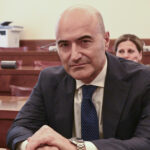 Biden al Congresso, approvare divieto armi d'assalto