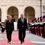 Meloni boccia prelievo sui conti correnti, 'non se ne parla'