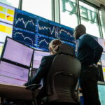 Borsa: Europa in ribasso, Wall Street contrastata, Milano -0,7%