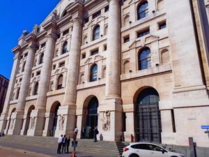 Lo spread tra Btp e Bund chiude in calo a 197 punti