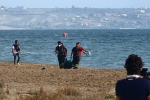 Cadavere su spiaggia Triscina, forse migrante sbarco Selinunte
