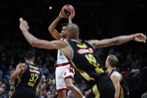 Basket: Eurolega; EA7 Milano - Maccabi Tel Aviv 90-98