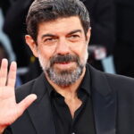 Pierfrancesco Favino: "In passato ho avuto un'esperienza omosessuale"