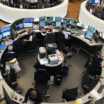 Borsa: l'Europa chiude in rialzo, Francoforte +0,76%