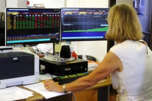 Lo spread Btp-Bund apre stabile a 195 punti base