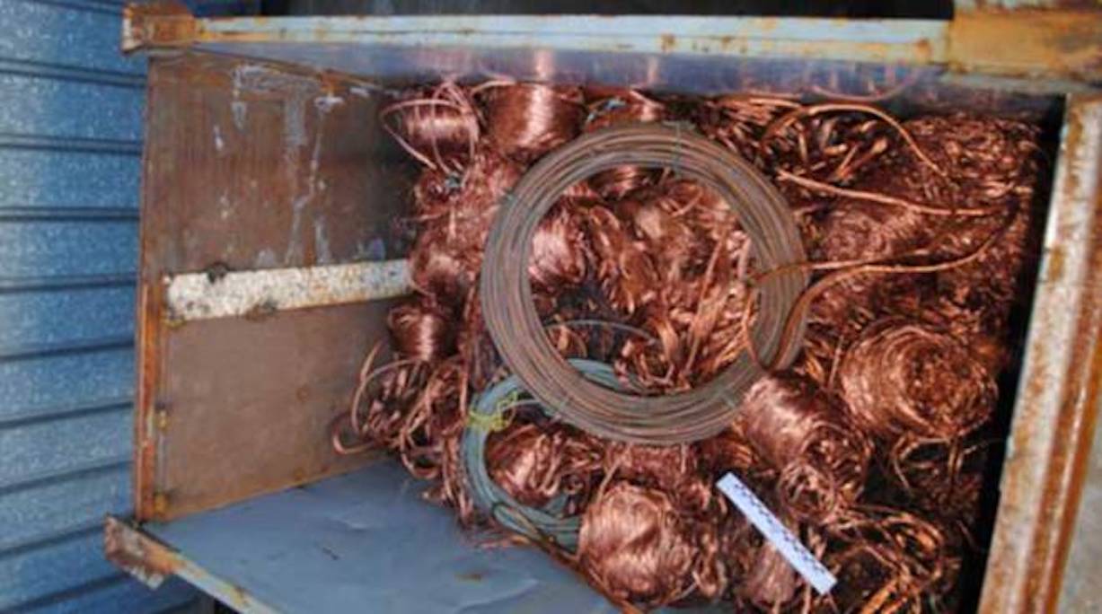 Si fa sette anni di carcere il ladro di rame di Comiso