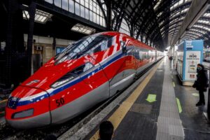 Lo spread Btp-Bund termina a 185,2 punti, Fitch non preoccupa