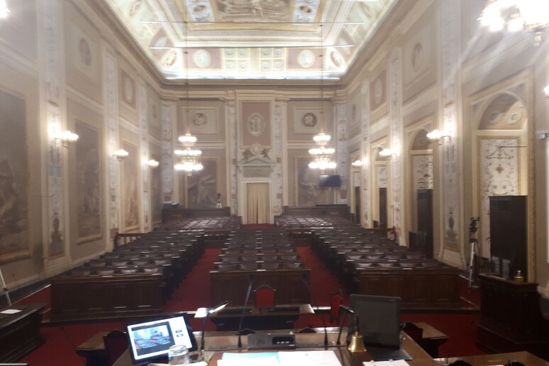 Smontato maxi emendamento, tre fondi per finanziare Comuni