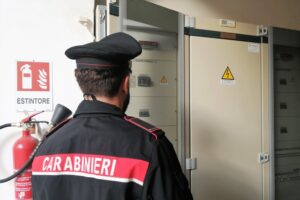 Furto di energia elettrica a Palermo, otto denunciati