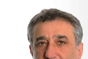 Confermata condanna assessore Palermo, Prc chiede dimissioni