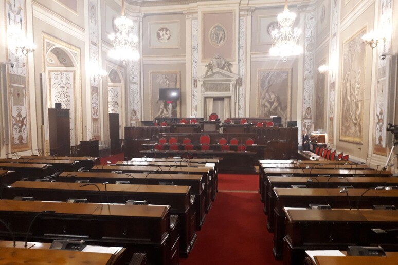 Sì riconteggio schede elettorali, Cga accoglie ricorso Genovese
