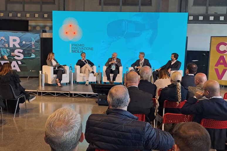Innovation island, Tamajo premia Pasqualino Monti Innovation island, Tamajo premia Pasqualino Monti