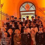 25 novembre: Comando carabinieri si tinge di arancione