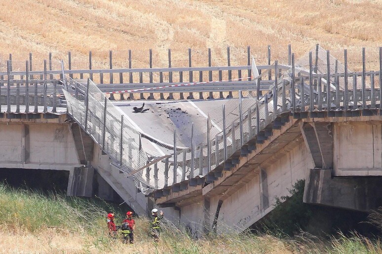 Crollo viadotto Palermo Agrigento, prescrizione per 9 imputati