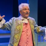 Enrico Guarneri è Il Bugiardo in teatro a Comiso