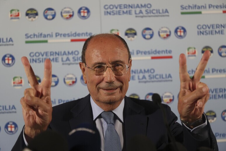 Schifani, ‘finalmente si sbloccano assunzioni alla Regione’