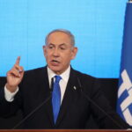 Hamas, '300 uccisi dai raid israeliani su Gaza City'