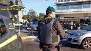 La Finanza recupera 32 auto e 2 moto rubate