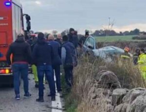 Scontro fra due auto sulla Modica-Rosolini, tre feriti