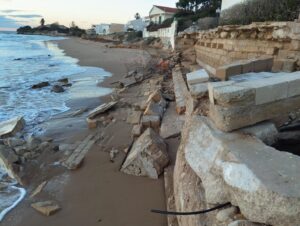 Spiaggia di Punta Secca, nessuna inerzia del privato