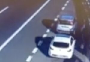Truffa dello specchietto sulla Siracusa-Catania: 2 denunciati, VIDEO