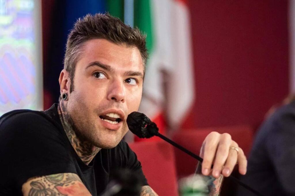 Fedez in tribunale: "Sono nullatenente"