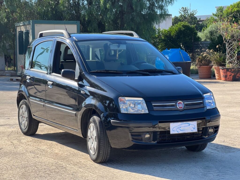 L'auto pi&ugrave; rubata in Italia &egrave; la Panda, tra i Suv il Rav4