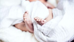 Neonata morta a Vittoria