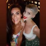 Sandra e Sebiana, il sorriso di due splendide amiche