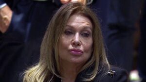 Veronica Lario, ex moglie di Berlusconi: "Trattata come una velina ingrata"