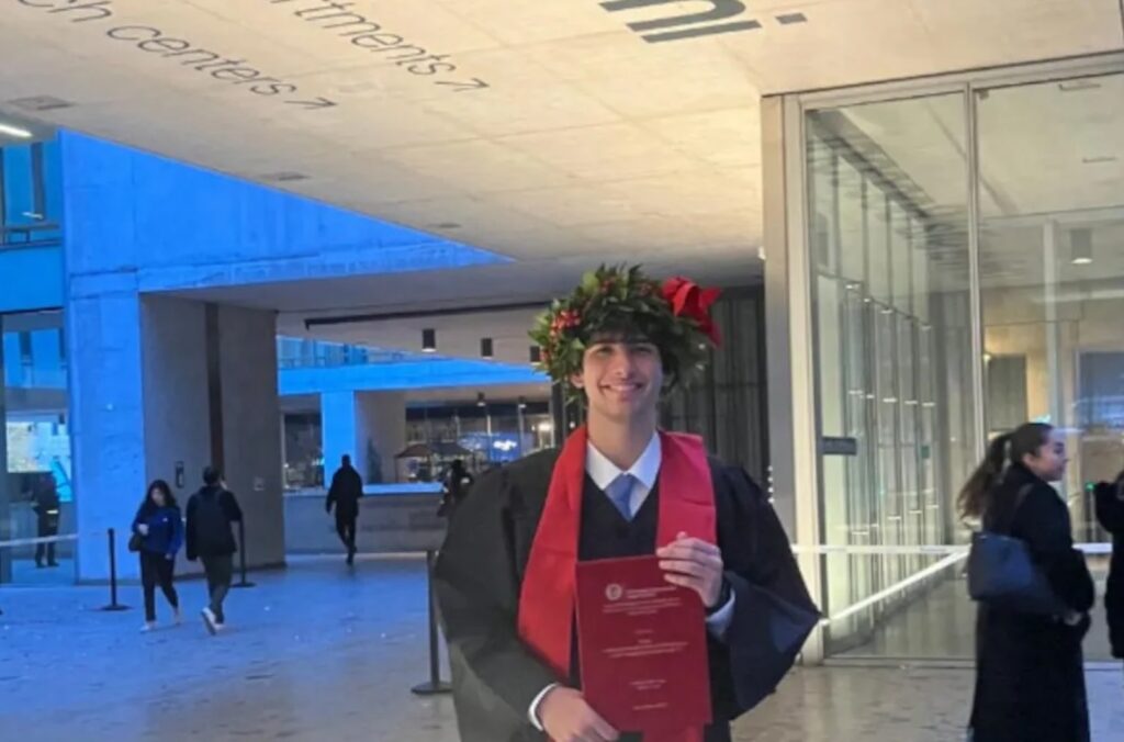 &Egrave; siciliano il laureato pi&ugrave; giovane d'Italia: a 20 anni alla Bocconi