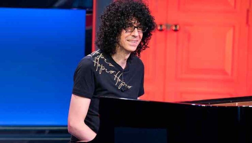 Giovanni Allevi ospite di Vespa: "Colgo tutti i doni della vita"