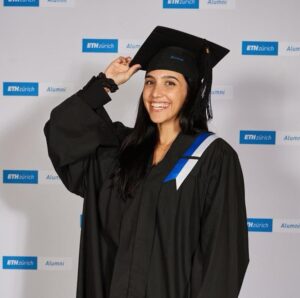 È una donna siciliana la più giovane laureata in Italia!