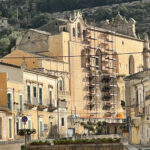 Lavori urgenti alla volta della chiesa del Carmine a Scicli