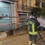Ispica, a fuoco una Peugeot 3008