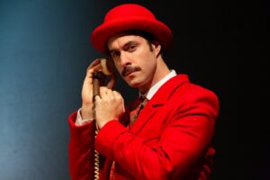Teatro, Alessio Vassallo e la concessione del telefono a Modica