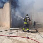 Incendio in un garage a Pedalino