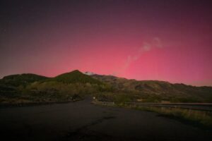 Aurora boreale, forse si rivedrà stasera, sabato 11 maggio