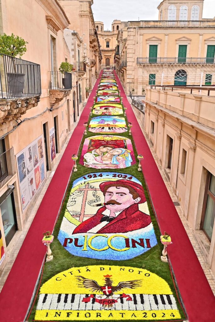 Infiorata di Noto, ecco l'edizione 2024 dedicata a Puccini