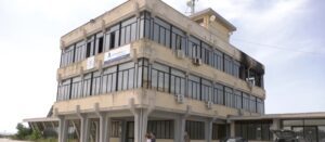 Incendiata l’agenzia marittima del vicesindaco di Pozzallo Monte