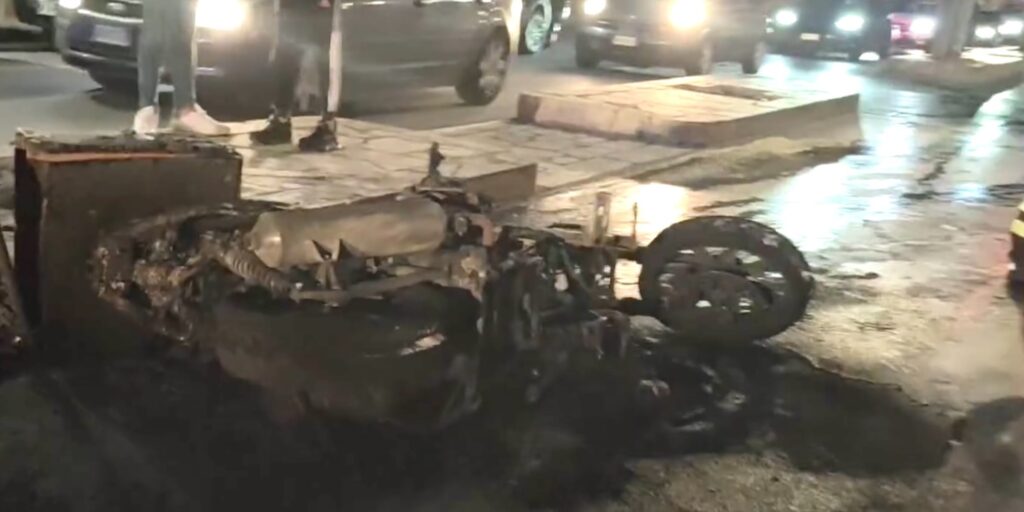 Pozzallo, moto a fuoco in via Giovanni XXIII