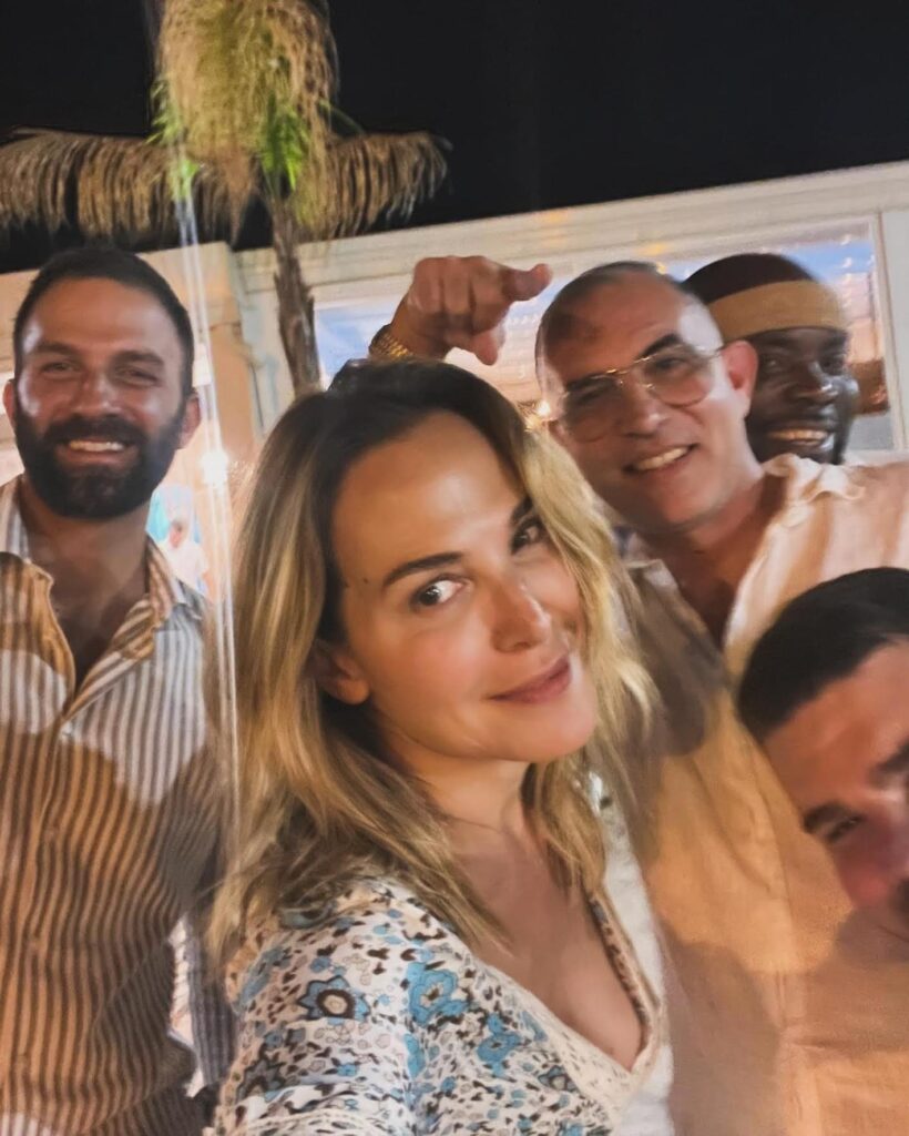 Barbara d'Urso a cena a Pozzallo