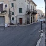 Indicazioni stradali incomprensibili a Modica Alta